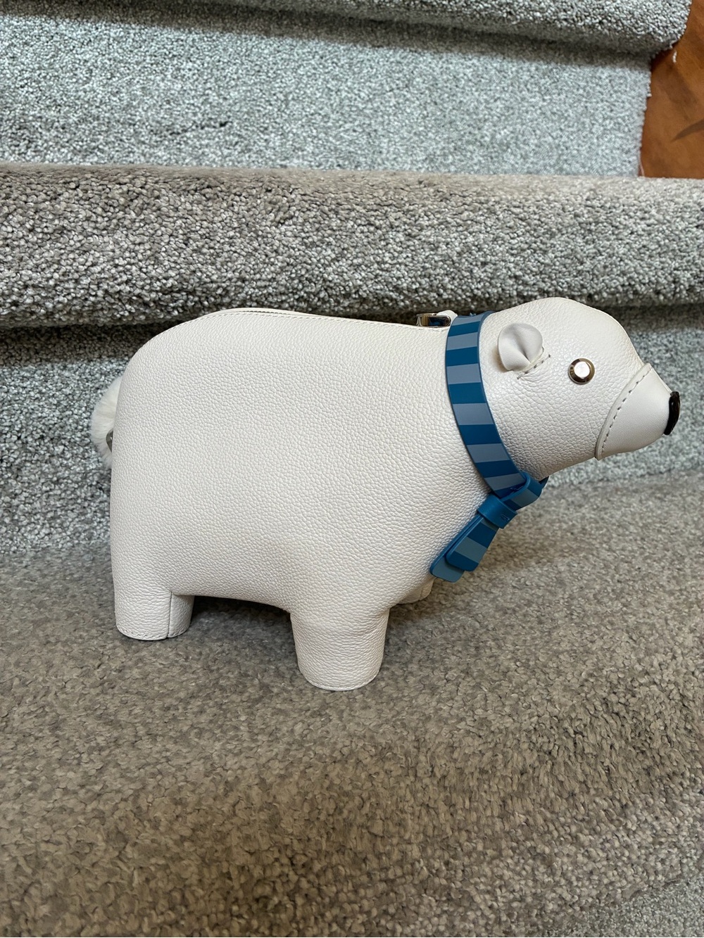 Kate spade white polar bear crossbody bag